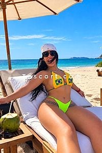 Luna - Ales Escorts