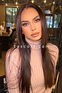 ZOMILLA - Escort Girl Paris