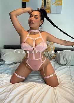 Kimilatina Escort girl Paris