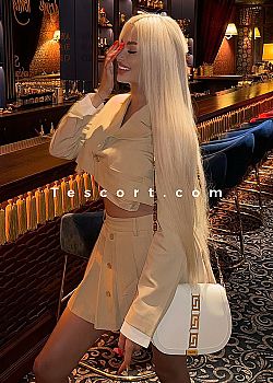 Tanya Escort girl Paris