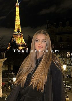 Vika Escort girl Paris