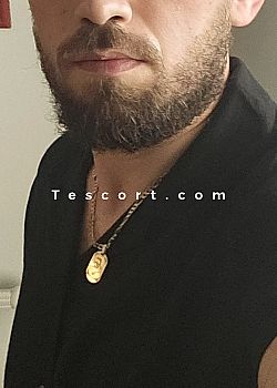 Axel31 Escort boy Toulouse