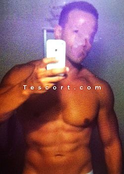 ENZO Escort boy Montpellier