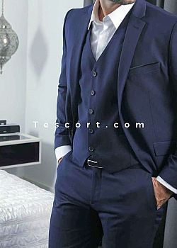 FABIO GENTLEMAN Male escorts Paris