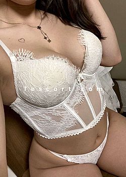 NelyaParis Escort girl Paris