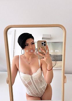 Emma18 Escort girl Paris