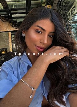 Isa Lima Escort girl Paris