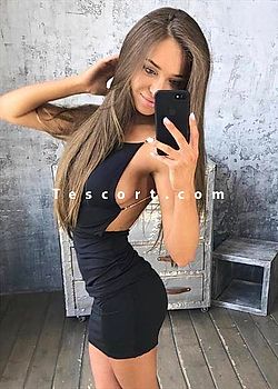 Rose Escort girl Paris