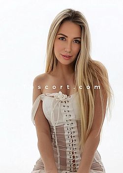 Nika Escort girl Paris