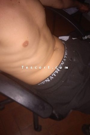 Hitch84 - Escort boy Carpentras