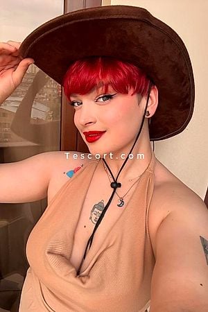 Aphina - Escort Girl Issy-les-moulineaux