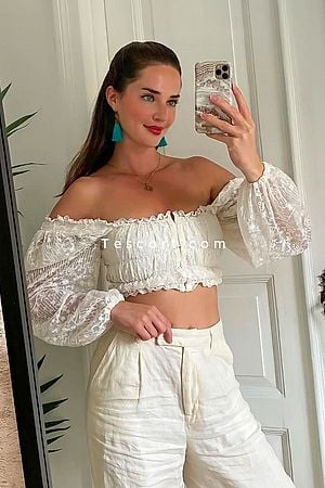 EBONIE - Escort Girl Paris