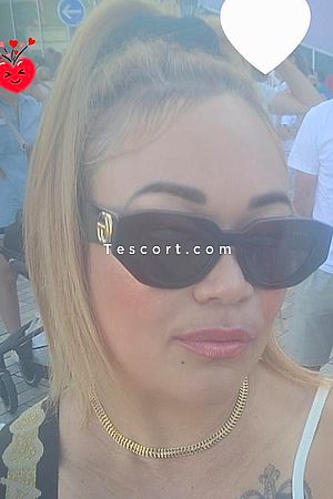 Yurima - Lille Escorts