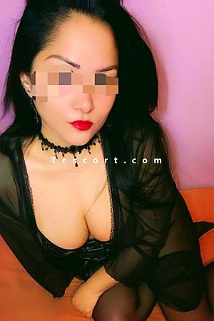 Yumi - Lyon Escorts