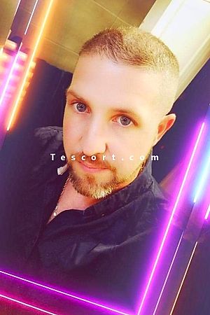 Alex - Male escorts Caen