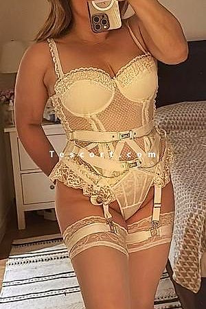NEUX33 - Toulouse Escorts