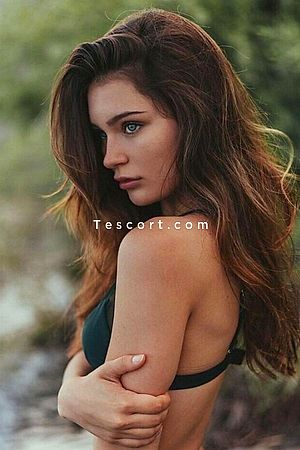 DENISA - Escort Girl Paris
