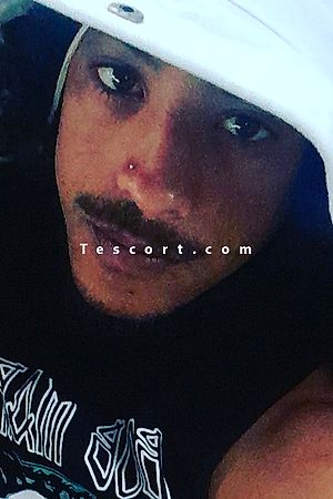 Couliix - Escort Boy Lorient
