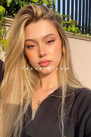 JESSLYN - Paris Escorts