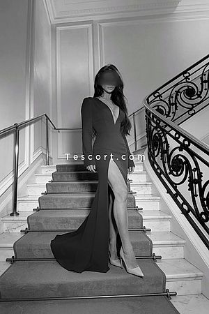 Sweet - Lyon Escorts