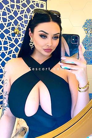 Madeleine - Escort Girl Paris
