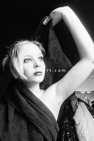 Stacey Amor - Montreuil Escorts