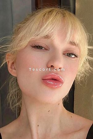 Stacey - Escort Girl Paris