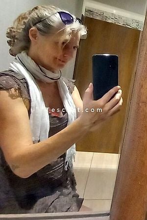 Papillondejour - Aix-En-Provence Escorts