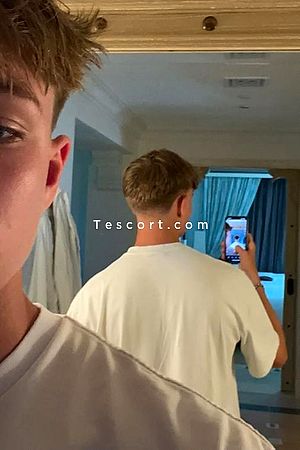 Adrian0675 - Escort Boy Cannes