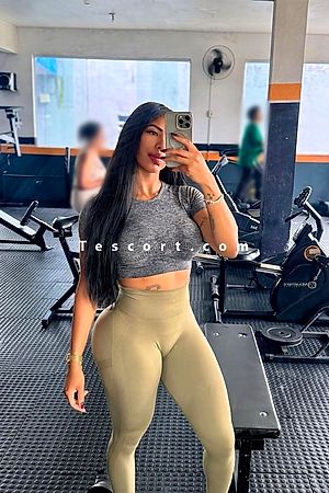 Julia24 - La Defense Escorts