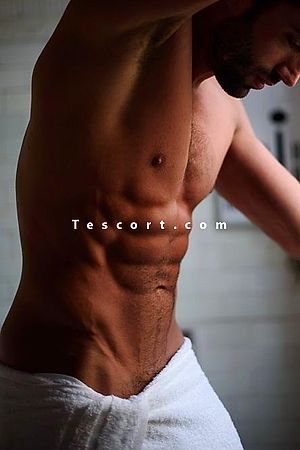 Leon Faro - Escort boy Monaco