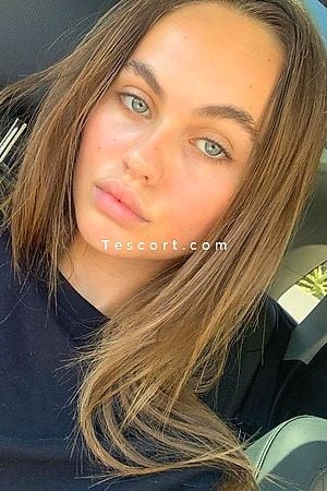 SANTS - Paris Escorts