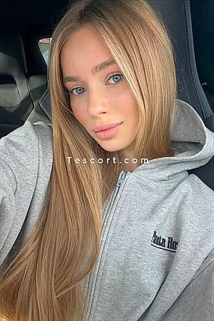 EMINE - Escort Girl Paris