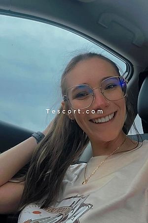 ROZELI - Paris Escorts