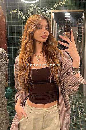 VENIDA - Paris Escorts