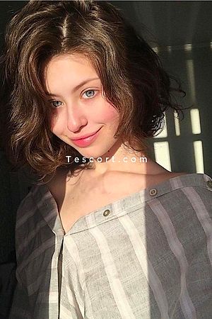 ONUR - Escort Girl Paris