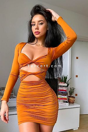 BRITTANI - Paris Escorts