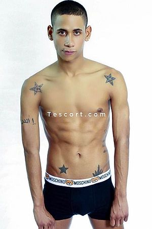 Pietro XXL - Escort Boy Paris