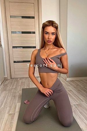 Katrin - Escort Girl Paris