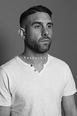 Sandro - Escort Boy Saint-Etienne