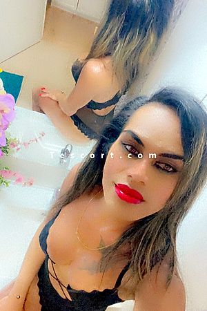 Kira - Escort Trans Chambéry