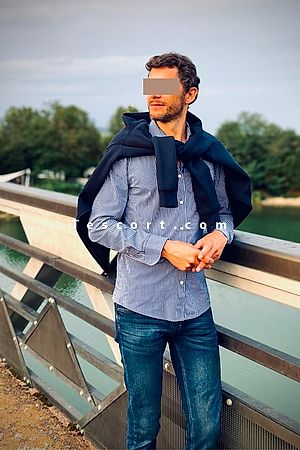 Jonathanfr - Escort Boy Paris