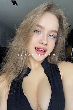 Anita - Escort Girl Paris