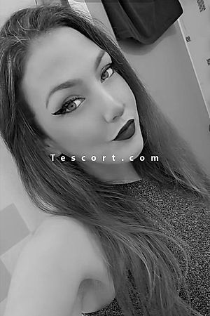 lili - Escort girl Créteil