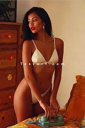 PARIS - Escort girl Bordeaux