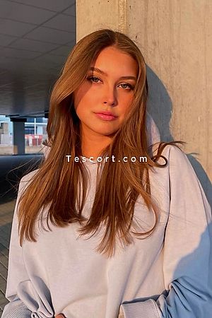 SYBIL - Escort Girl Paris