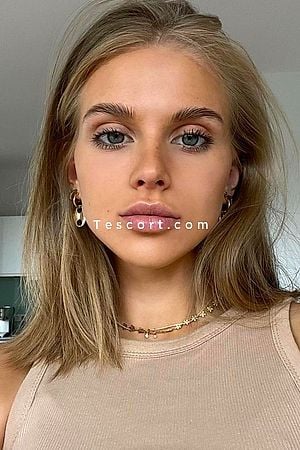 RUBY - Escort Girl Paris