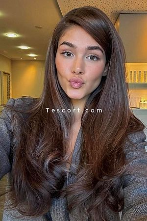 LUIS - Paris Escorts