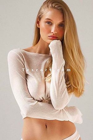ANNIKA - Escort Girl Paris