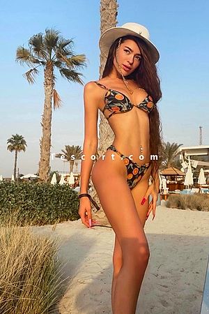 Oksana - Escort girl Paris